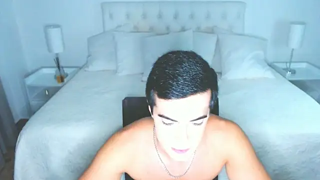 Snapshot of mr_hunterx chatting on 06-25-26, 05:51 mr hunterx online show from 06-25-26, 05:51