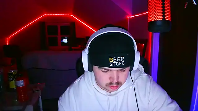 Snapshot of Bigboyballen chatting on 02-25-26, 12:22 Bigboyballen online show from 02-25-26, 12:22