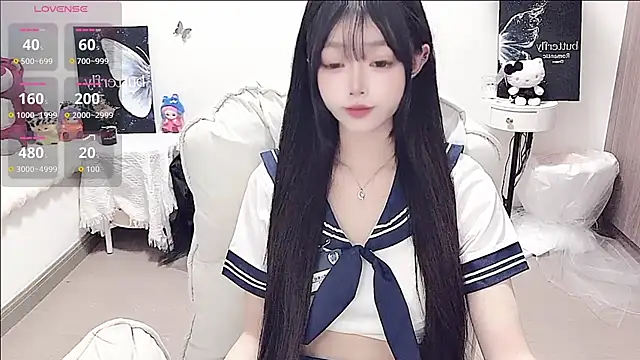 Snapshot of -EEBABY chatting on 06-16-26, 03:12 -EEBABY online show from 06-16-26, 03:12