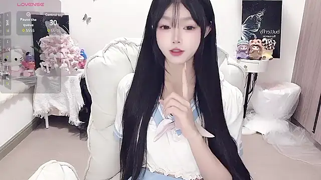 -EEBABY online show from 02-10-26, 12:42