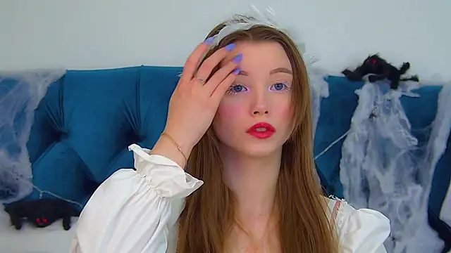 KeiraAsti online show from 10-24-25, 06:07