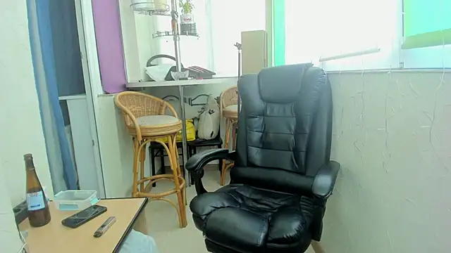 Snapshot of romiosabrino chatting on 05-19-26, 01:29 romiosabrino online show from 05-19-26, 01:29