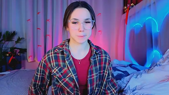 -CindyLou online show from 01-10-26, 05:36