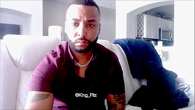 KING FITZ online show from 04-28-26, 05:17