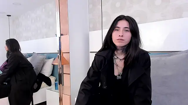 Snapshot of Ashkoreh chatting on 09-25-25, 09:32 Ashkoreh online show from 09-25-25, 09:32
