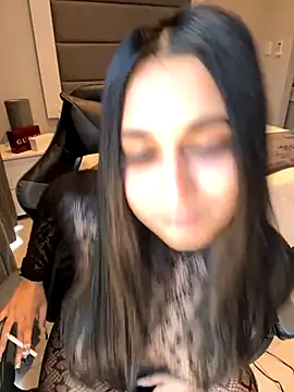 LilMisIndianx online show from 11-09-25, 09:46