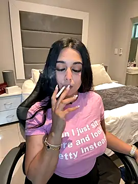 LilMisIndianx online show from 11-17-25, 09:46