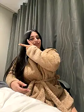 LilMisIndianx online show from 09-12-25, 07:19