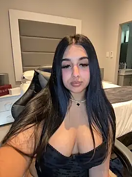 LilMisIndianx online show from 11-06-25, 09:35