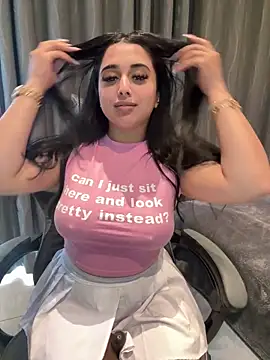 LilMisIndianx online show from 09-25-25, 08:42