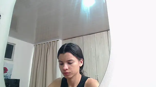Snapshot of pinky_f00x chatting on 05-01-26, 07:30 pinky f00x online show from 05-01-26, 07:30