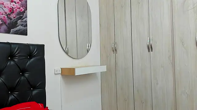 pinky f00x online show from 07-18-26, 09:23