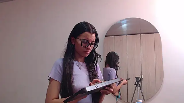 pinky f00x online show from 02-05-26, 08:26