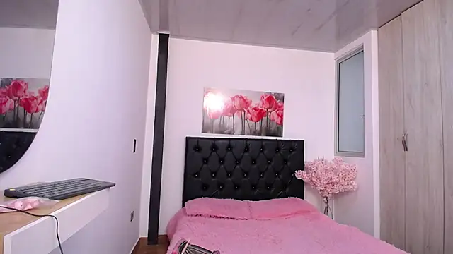 pinky f00x online show from 01-11-26, 07:54