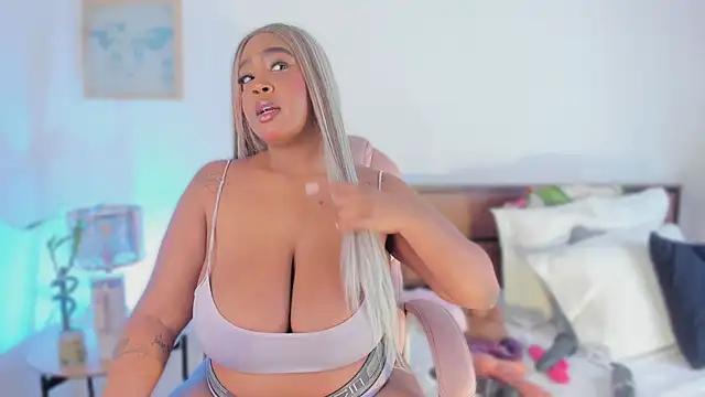 Niicol Jenner online show from 09-19-25, 03:21