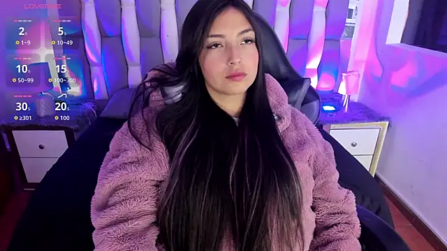 Snapshot of Adaara_Rey chatting on 10-22-25, 07:46 Adaara Rey online show from 10-22-25, 07:46