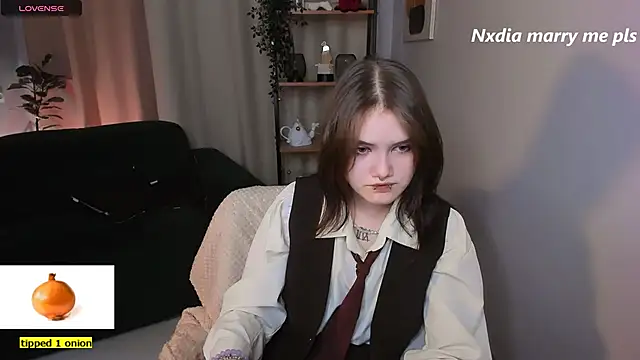 Snapshot of Dilara_xBaby chatting on 09-22-25, 01:50 Dilara xBaby online show from 09-22-25, 01:50