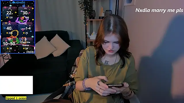 Snapshot of Dilara_xBaby chatting on 09-18-25, 02:09 Dilara xBaby online show from 09-18-25, 02:09