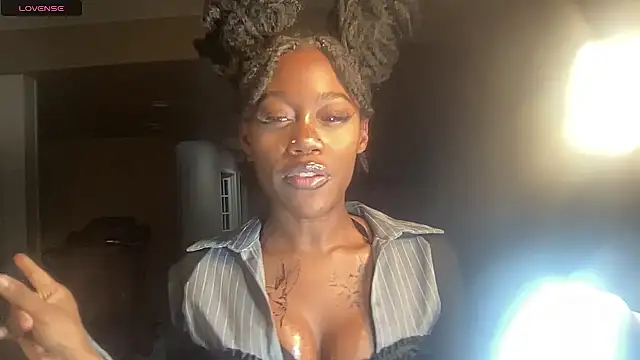 maskedgirl5005 online show from 09-28-25, 12:39