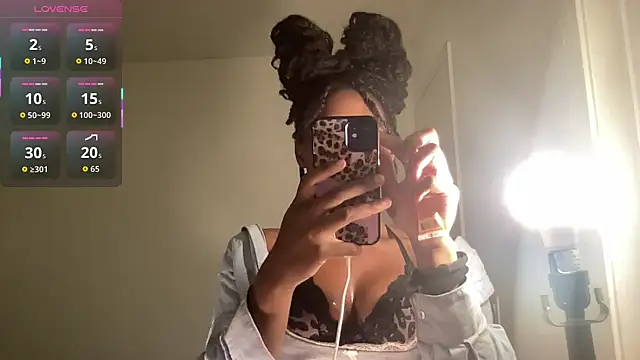 maskedgirl5005 online show from 10-14-25, 02:45