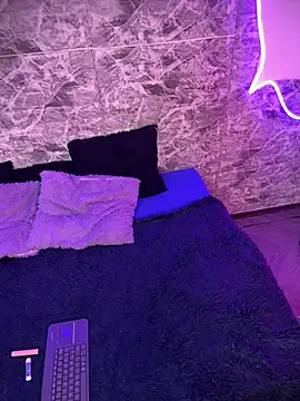 MaryAnneeXOO online show from 02-11-26, 06:30