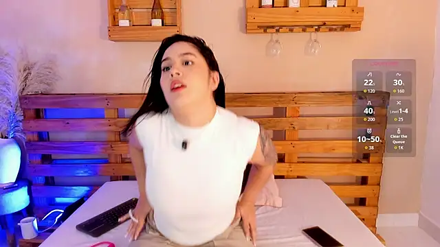 aisha duque online show from 11-05-25, 07:50