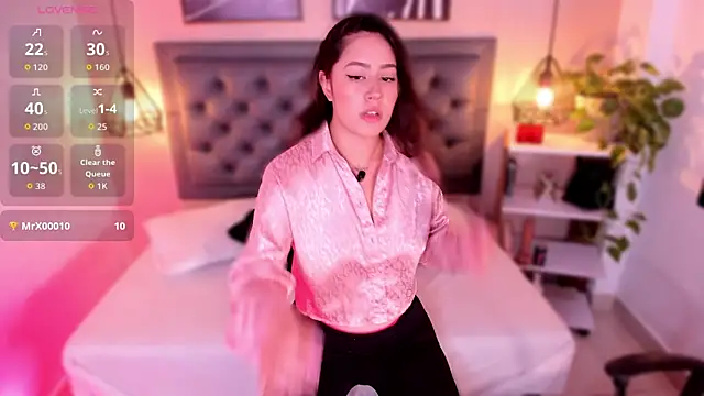 aisha duque online show from 09-30-25, 07:31