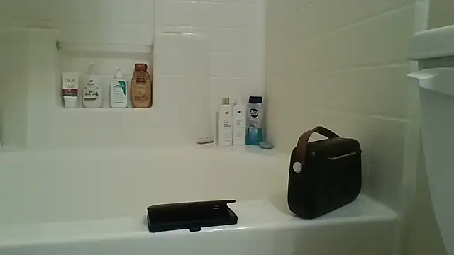 Scott654538 online show from 10-16-25, 04:04