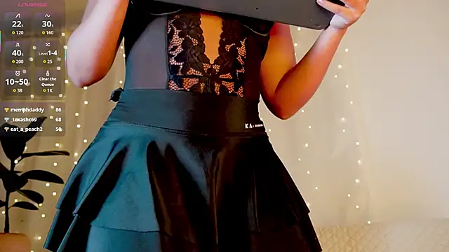 Im Ana  online show from 11-18-25, 02:59