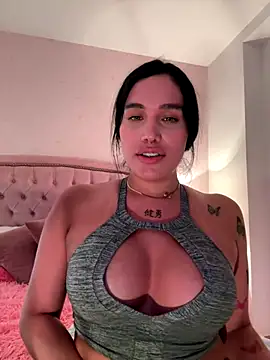 Bella  Wood online show from 11-13-25, 08:02