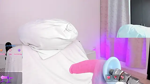 arynaughty20 online show from 10-01-25, 11:25