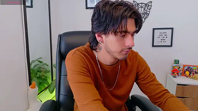 Elian savoy online show from 01-13-26, 01:37