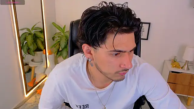 Elian savoy online show from 09-18-25, 11:41