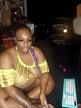 Thickkemzz41 online show from 01-13-26, 06:17