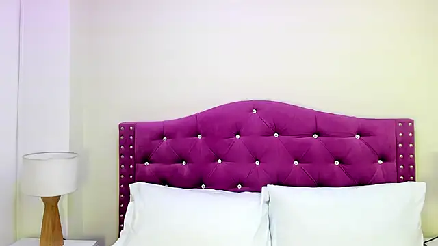 ximena vasquez8 online show from 11-06-25, 03:21