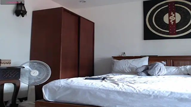 Fate Fletcher online show from 11-20-25, 06:36