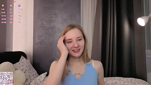 Snapshot of ElvinaRose chatting on 12-05-25, 02:54 ElvinaRose online show from 12-05-25, 02:54