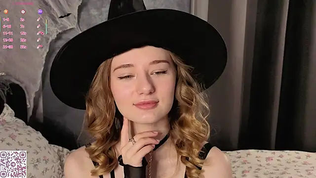 Snapshot of ElvinaRose chatting on 11-01-25, 02:07 ElvinaRose online show from 11-01-25, 02:07