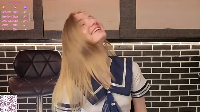 Snapshot of ElvinaRose chatting on 11-18-25, 02:16 ElvinaRose online show from 11-18-25, 02:16