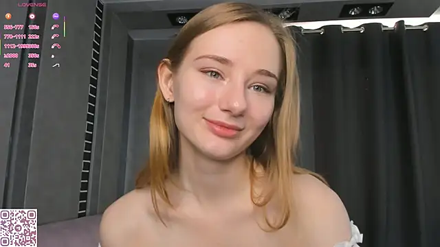 ElvinaRose online show from 10-13-25, 03:41