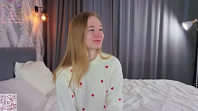 ElvinaRose online show from 02-14-26, 04:23