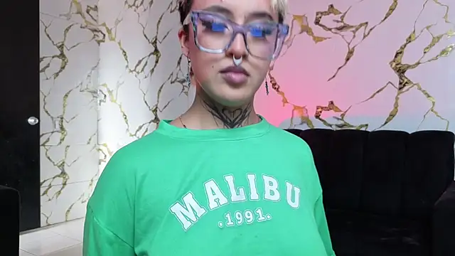 Rebeka-baker online show from 04-11-26, 04:32