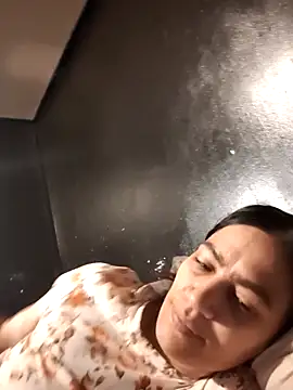 Snapshot of butterflykhash89 chatting on 11-22-25, 12:48 butterflykhash89 online show from 11-22-25, 12:48