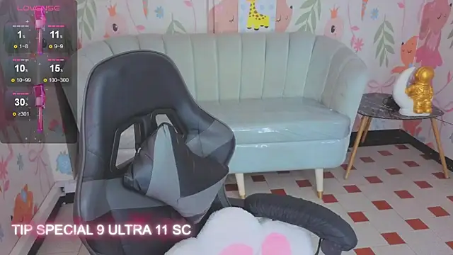 Paris09 v  online show from 03-24-26, 03:28