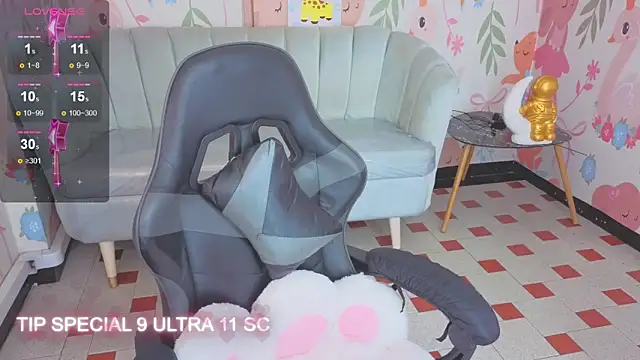 Paris09 v  online show from 03-19-26, 03:39