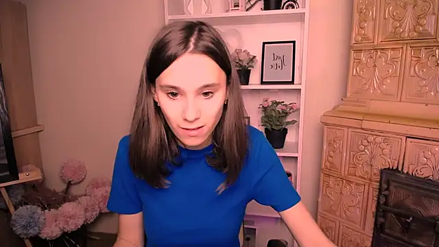 Snapshot of RosaRay_ chatting on 06-02-26, 06:02 RosaRay online show from 06-02-26, 06:02