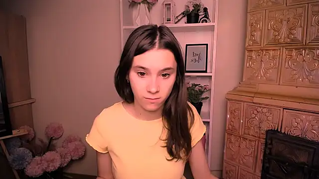 Snapshot of RosaRay_ chatting on 05-06-26, 06:17 RosaRay online show from 05-06-26, 06:17