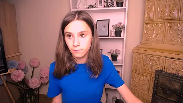 RosaRay  online show from 07-18-26, 06:00