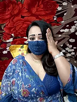 Snapshot of Mow_955 chatting on 02-26-26, 06:30 Mow 955 online show from 02-26-26, 06:30