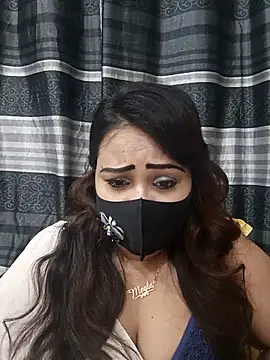 Snapshot of Mow_955 chatting on 02-10-26, 07:02 Mow 955 online show from 02-10-26, 07:02